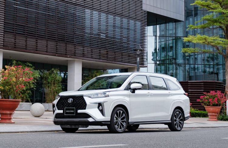 Toyota hỗ trợ 50% phí trước bạ cho các mẫu xe Vios, Veloz Cross, Avanza Premio