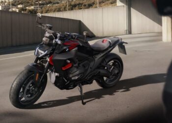 BMW R 1300 R – Mạnh mẽ hơn, cá tính hơn