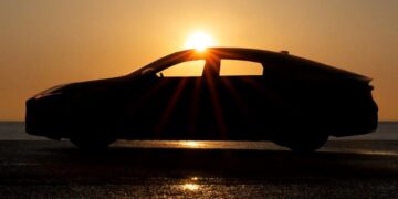 Lexus ES thế hệ mới hé lộ trước thềm triển lãm Auto Shanghai 2025
