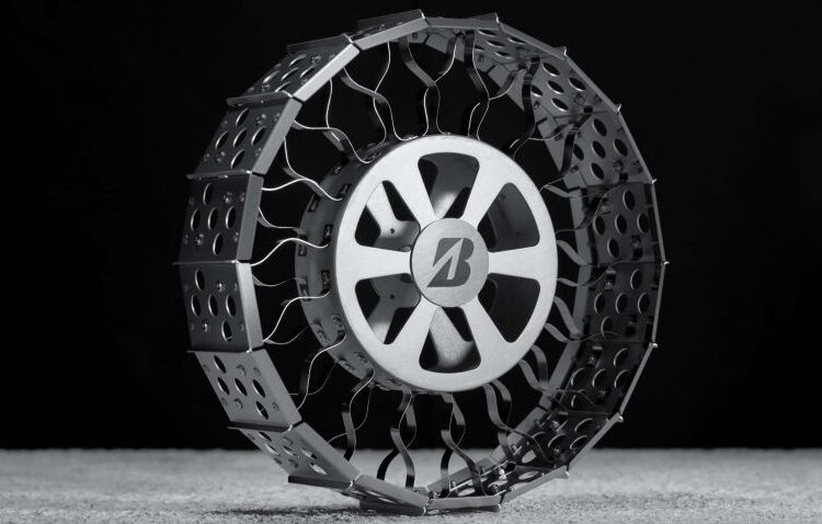 Bridgestone mặt trăng