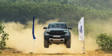 Ford Ranger Raptor: Đậm chất off-road đỉnh cao