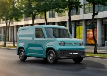 VinFast nhận cọc xe điện chở hàng EC Van, ưu đãi 10 triệu đồng