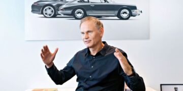 Vì sao mục tiêu 80% doanh số xe điện của Porsche vào năm 2030 không còn khả thi?