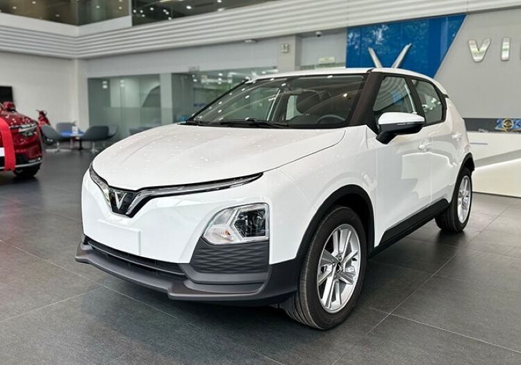 VinFast bàn giao 9.588 xe ô tô điện trong tháng 4/2025, VF 5 bán chạy nhất