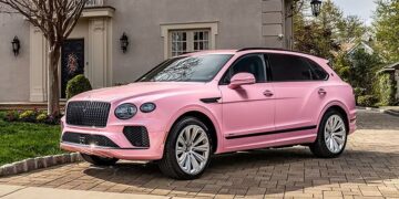 Bentley Bentayga Candy Pink