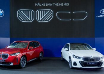 Bộ đôi BMW X3 và 5 Series thế hệ mới chính thức ra mắt tại Việt Nam
