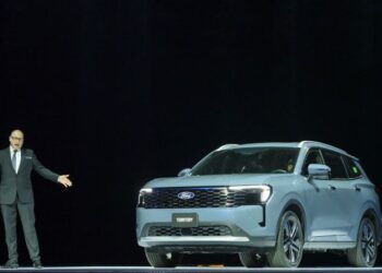 Ford Territory mới