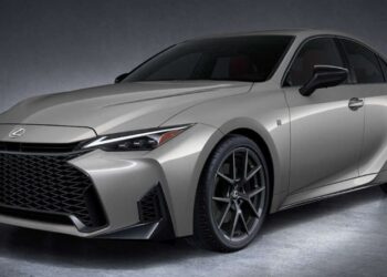 Lexus IS 2026