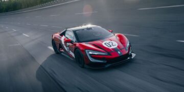 Yangwang U9 Xtreme đạt 496,22 km/h: Siêu xe điện bản thương mại chạy nhanh nhất hành tinh