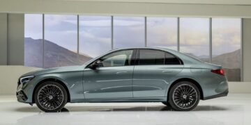 Mercedes-Benz E-Class mới