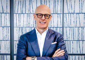 Cựu CEO McLaren trở thành Tổng giám đốc toàn cầu của Porsche