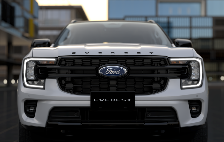 Ford Việt Nam tri ân khách hàng với quà tặng trị giá 6 tỷ đồng, ưu đãi 100% phí trước bạ