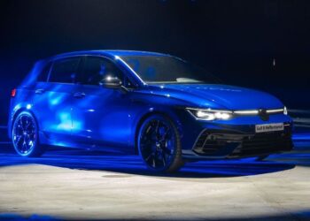 Volkswagen Golf thế hệ mới trình làng tại Việt Nam với 6 phiên bản, giá từ 798 triệu đồng