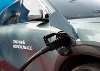 Tasco Auto và Esky hợp tác phát triển mạng lưới trạm sạc nhanh trên toàn quốc