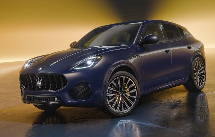 Maserati Grecale Lumina Blu