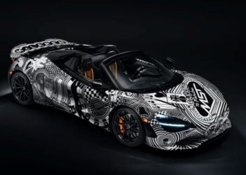 McLaren 750S Project Viva