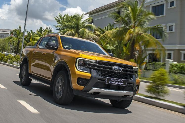 Ford tung khuyến mãi lớn cuối năm với hàng nghìn quà tặng giá trị