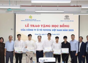 Học bổng Toyota 2025