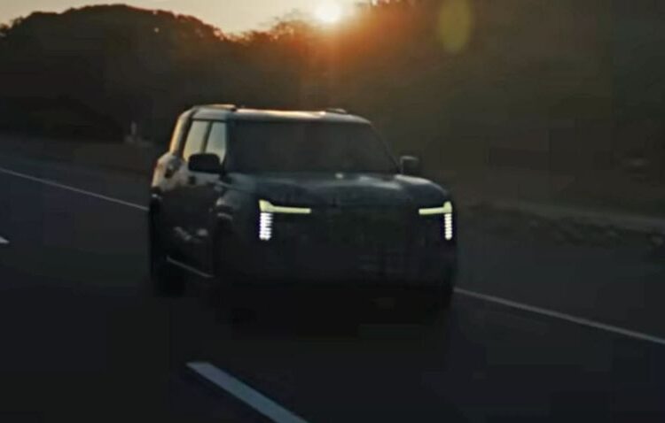 Mitsubishi “nhá hàng” Pajero thế hệ mới 2026