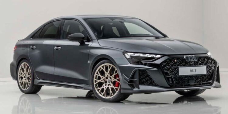 Audi RS3 Competition Limited: Phiên bản giới hạn kỷ niệm 50 năm động cơ 5 xi-lanh, chỉ có 750 chiếc