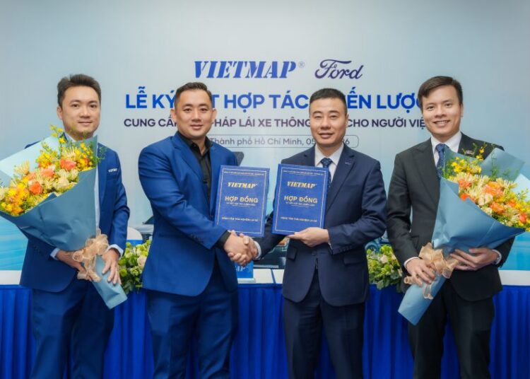 Ford hợp tác Vietmap cung cấp giải pháp camera hành trình cho khách hàng