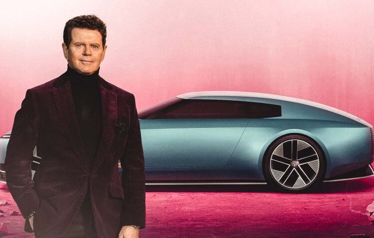 Gerry McGovern: “Phù thủy thiết kế” của Jaguar Land Rover rời ghế sau hơn 20 năm gắn bó