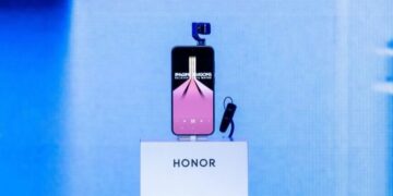 HONOR hé lộ Robot Phone: Smartphone tích hợp AI và chuyển động robot, hướng tới chuẩn điện ảnh