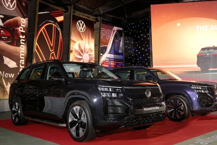 Volkswagen Teramont Pro: SUV 7 chỗ “King size” hơn 5,1m, lần đầu có ghế Queen Seat, giá từ 2,799 tỷ đồng