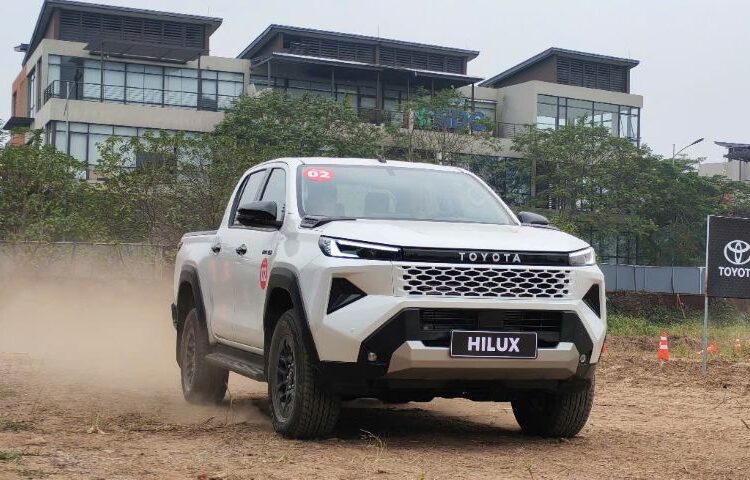 Hilux dẫn đầu doanh số của Toyota tại Việt Nam trong tháng 2/2026