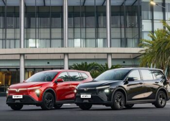 Giá xăng dầu biến động, Vingroup tung loạt hỗ trợ cho khách hàng