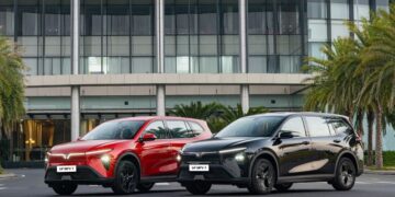 Giá xăng dầu biến động, Vingroup tung loạt hỗ trợ cho khách hàng