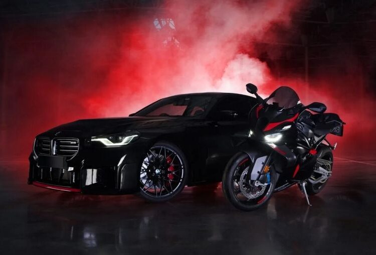 BMW M2 Coupe RR Edition ra mắt cùng bộ đôi superbike S 1000 RR và M 1000 RR