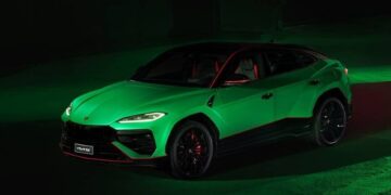 Lamborghini ra mắt Urus cá nhân hóa cao nhất SE Tettonero Capsule, chỉ có 630 chiếc