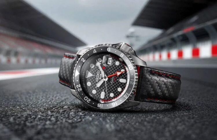 Seiko ra mắt đồng hồ phiên bản giới hạn lấy cảm hứng từ giải đua Supercars