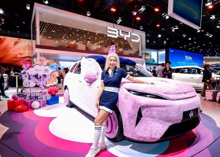 BYD phô diễn dải sản phẩm “khủng” tại Triển lãm ô tô Bắc Kinh 2026