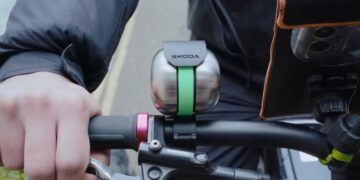 Chuông xe đạp DuoBell: “Xuyên” tai nghe chống ồn, giải pháp an toàn mới từ Škoda Auto