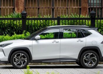 Báo cáo VAMA tháng 3/2026: Thị trường ô tô bán gần 39.000 chiếc, xe nhập khẩu “áp đảo”