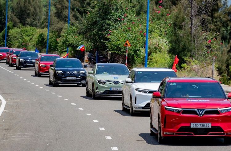 Thu xăng đổi điện