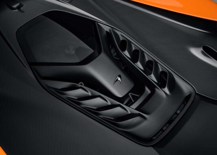 McLaren chốt vẫn dùng động cơ xăng đến 2030, chưa vội làm xe điện