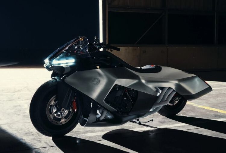BMW Vision K18: Mô tô concept 1.800cc, thiết kế lấy cảm hứng từ máy bay siêu thanh Concorde