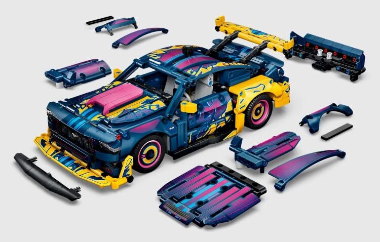 Lego Technic giới thiệu Ford Mustang GT: có thể tùy biến hai phiên bản, giá 99,99 USD