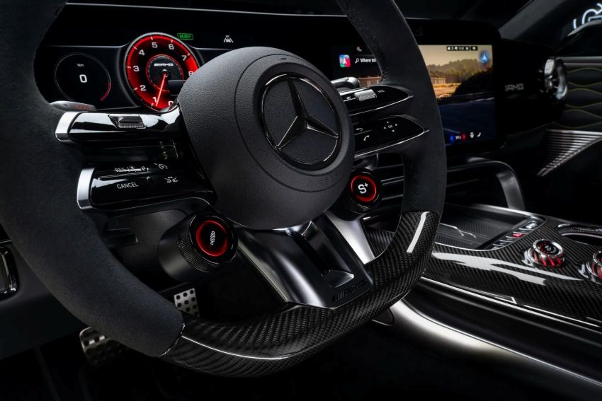 Mercedes-AMG GT 4-Door Coupe mới