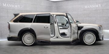 Chiếc SUV Trung Quốc đầu tiên “qua tay” Mansory: Zeekz 9X full carbon, cửa mở kiểu Rolls-Royce, 1.400 mã lực