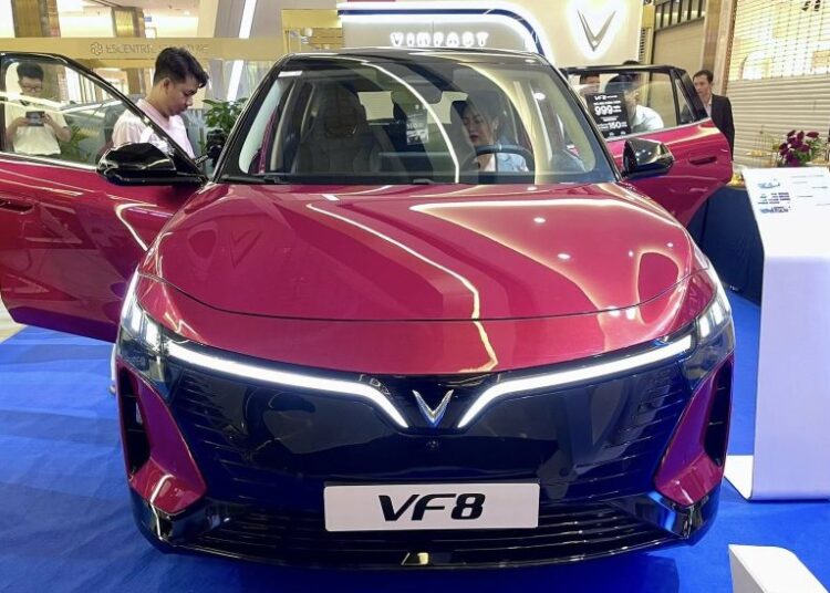 VinFast nhận cọc VF 8 thế hệ mới, ưu đãi tới 51 triệu đồng trong 8 ngày đầu