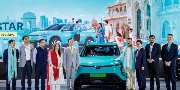 Green SM chính thức có mặt tại Ấn Độ với dịch vụ taxi điện Green SM Limo