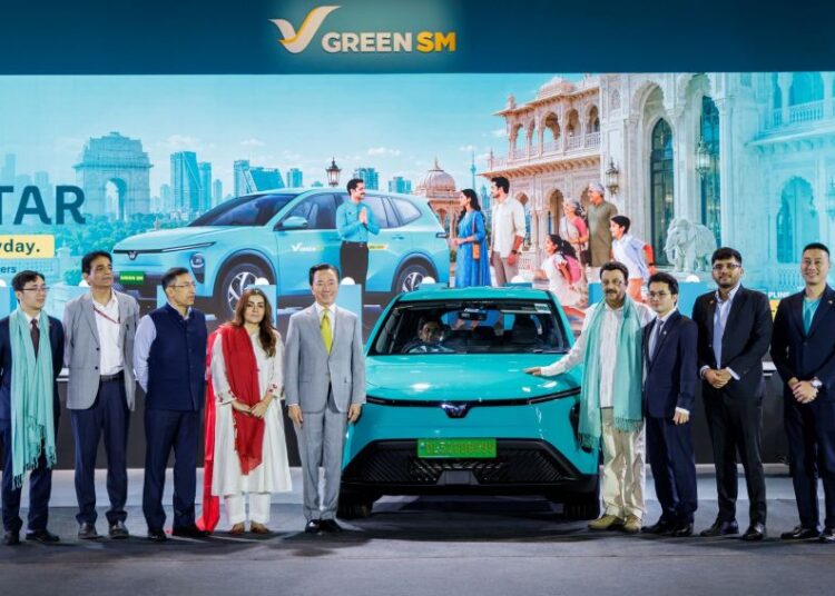 Green SM chính thức có mặt tại Ấn Độ với dịch vụ taxi điện Green SM Limo