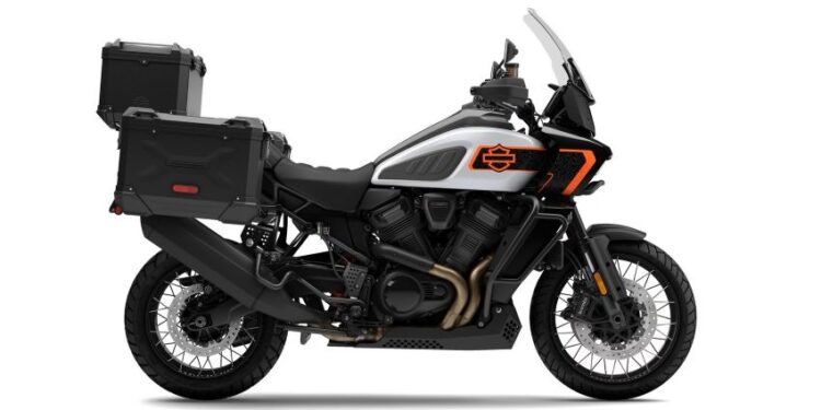Harley-Davidson Pan America Limited 2026 ra mắt màu sơn mới, trang bị tiêu chuẩn bộ vali nhôm SW-Motech