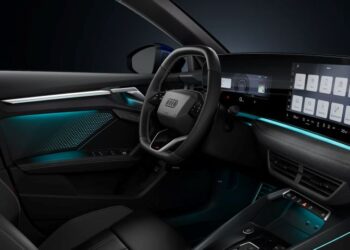 Audi A3 2027 nâng cấp nội thất với màn hình lớn hơn, bổ sung công nghệ hỗ trợ lái mới