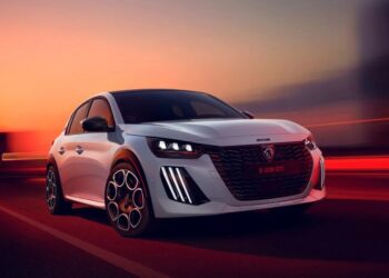 Peugeot e-208 GTi: Chiếc hot hatch điện tăng tốc 0-100 km/h trong 5,5 giây