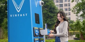 Hà Nội sắp có 10.000 tủ đổi pin xe máy điện VinFast